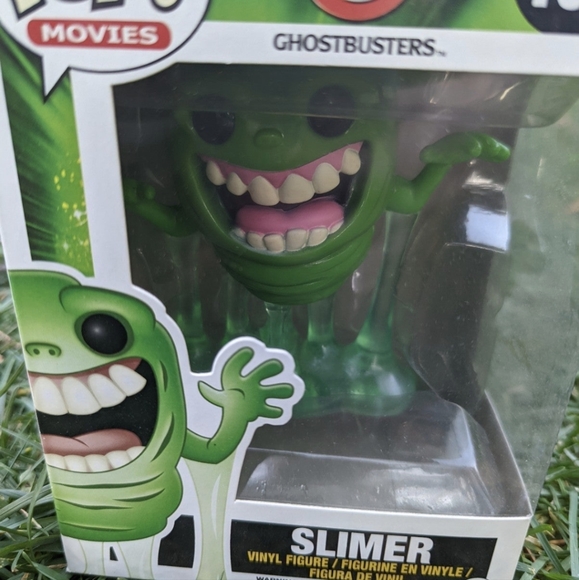 Ghostbusters Gift Set EXCLUSIVE NEW MINT with Slimer Funko Pop and Ghost T-Shirt - Picture 7 of 10